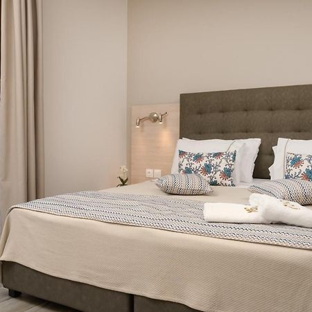 M&B Boutique Apartments Nea Roda Buitenkant foto