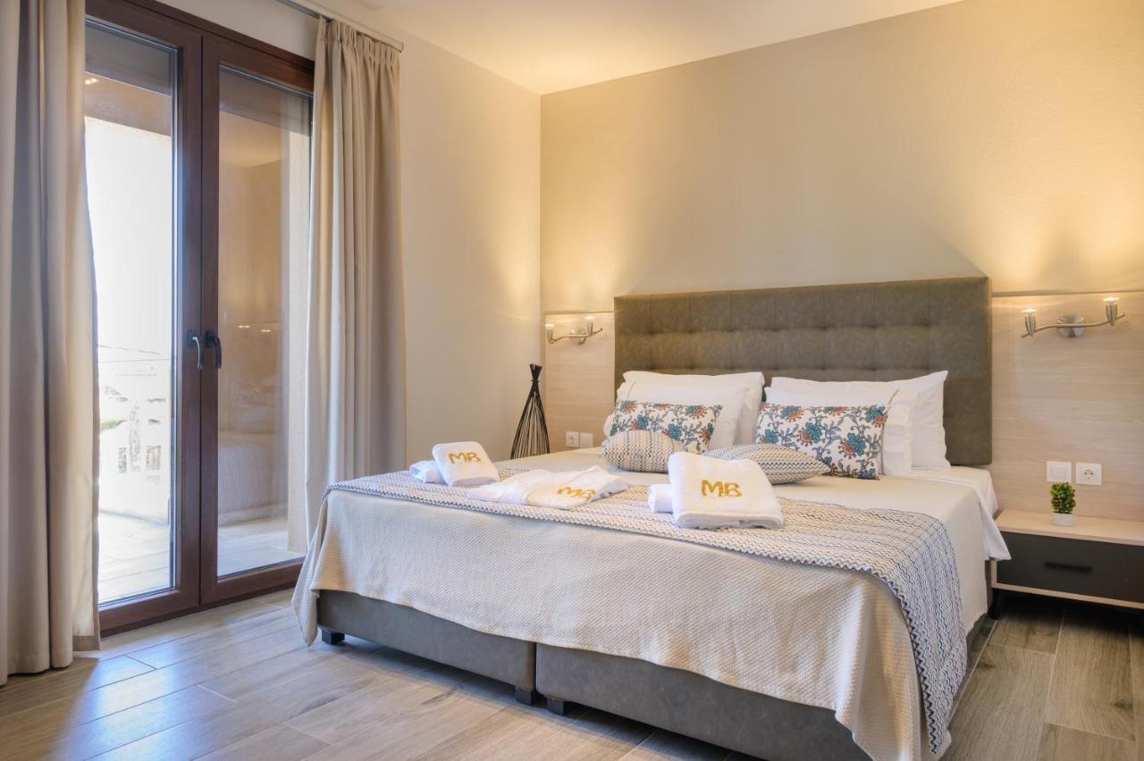 M&B Boutique Apartments Nea Roda Buitenkant foto