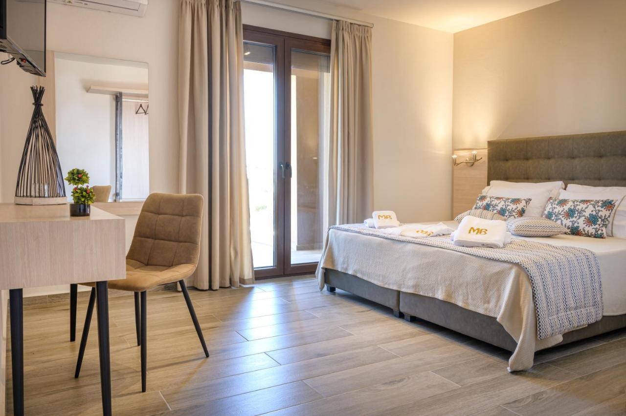 M&B Boutique Apartments Nea Roda Buitenkant foto