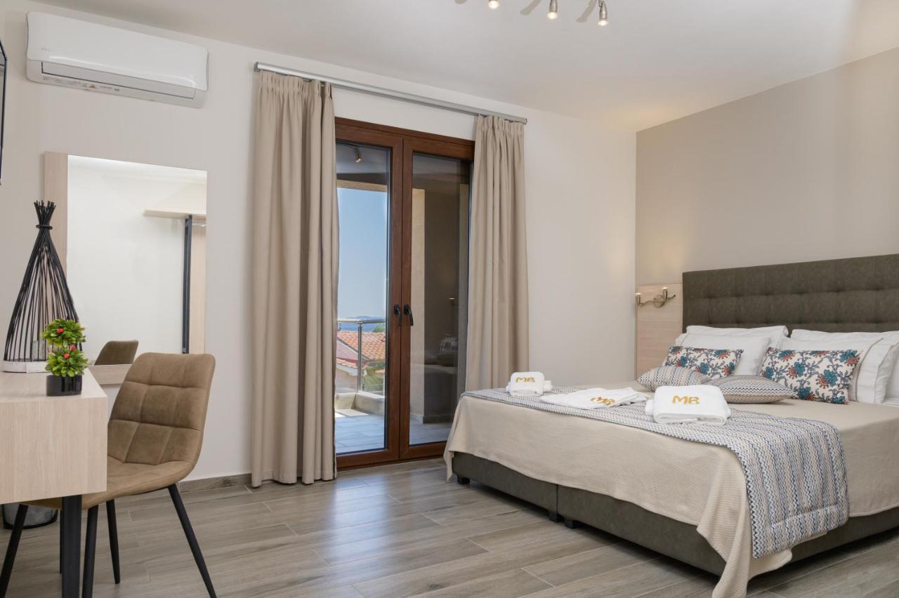 M&B Boutique Apartments Nea Roda Buitenkant foto