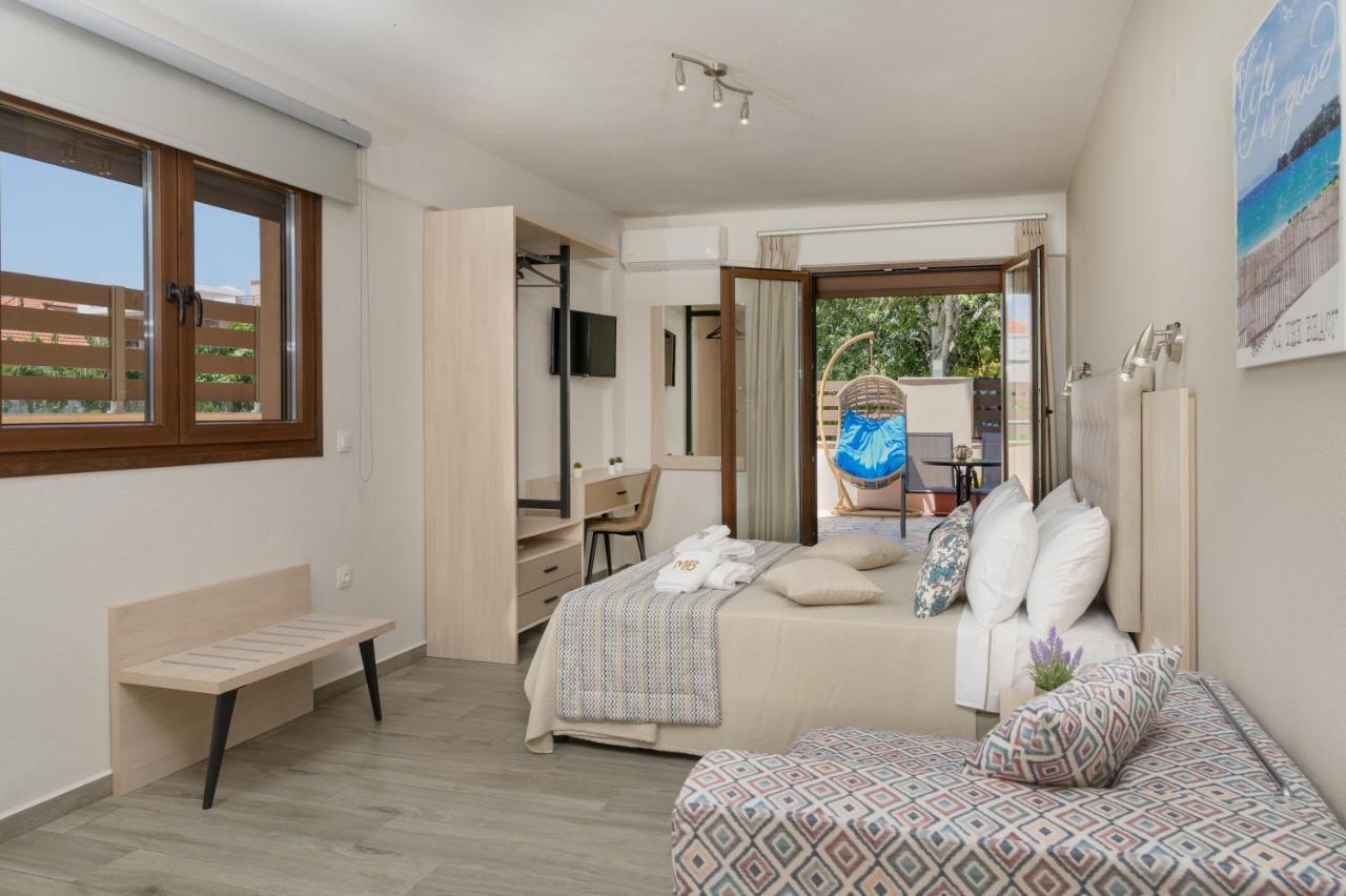M&B Boutique Apartments Nea Roda Buitenkant foto
