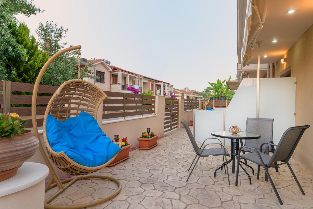 M&B Boutique Apartments Nea Roda Buitenkant foto